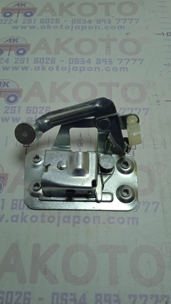 KİLİT YAN KAPI E2200 BESTA PREGIO SAĞ