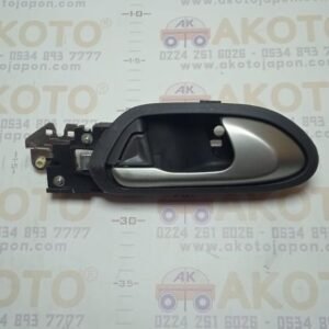 KAPI KOLU İÇ CIVIC 06-12 ÖN SAĞ