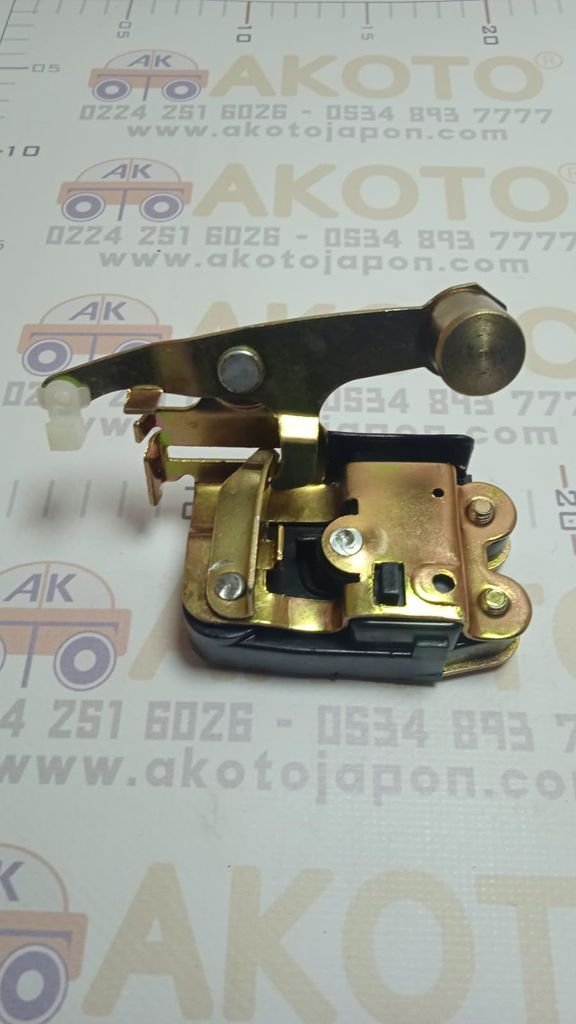 KİLİT YAN KAPI H100 L300 SAĞ (ORTA SÜRGÜLÜ KAPI)