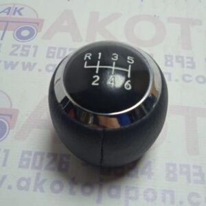 VİTES TOPUZU COROLLA 10- AURIS 10- YARIS 10- AVENSIS 09- CHR 16- 6 VİTES (SİYAH)