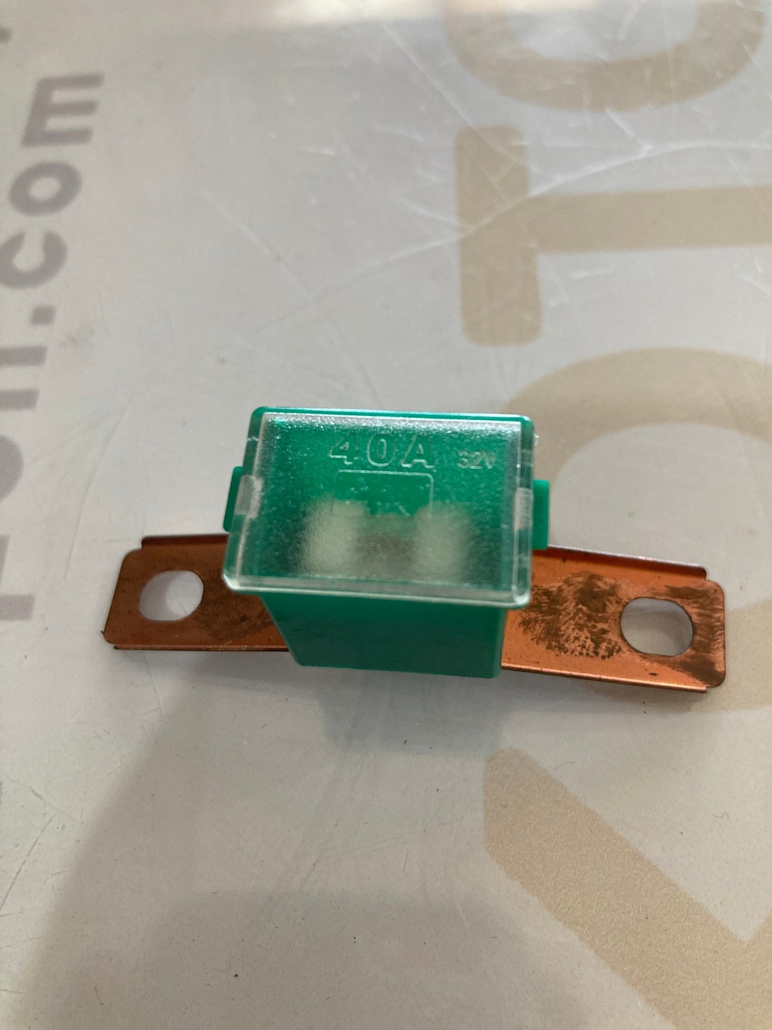 SİGORTA ANA YAN AYAKLI 40 A JAPON