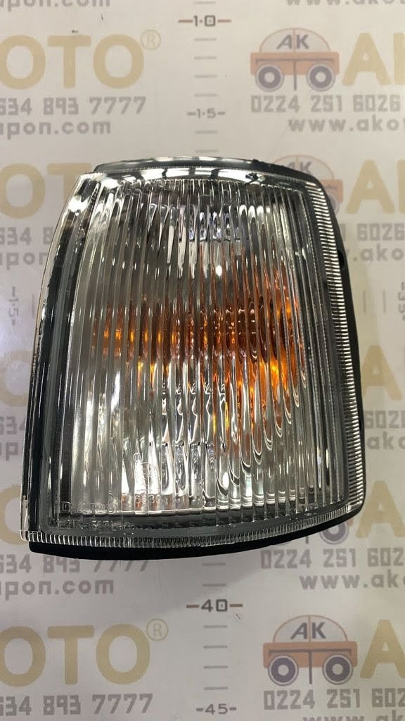 SİNYAL B2500 97-99 SOL BEYAZ