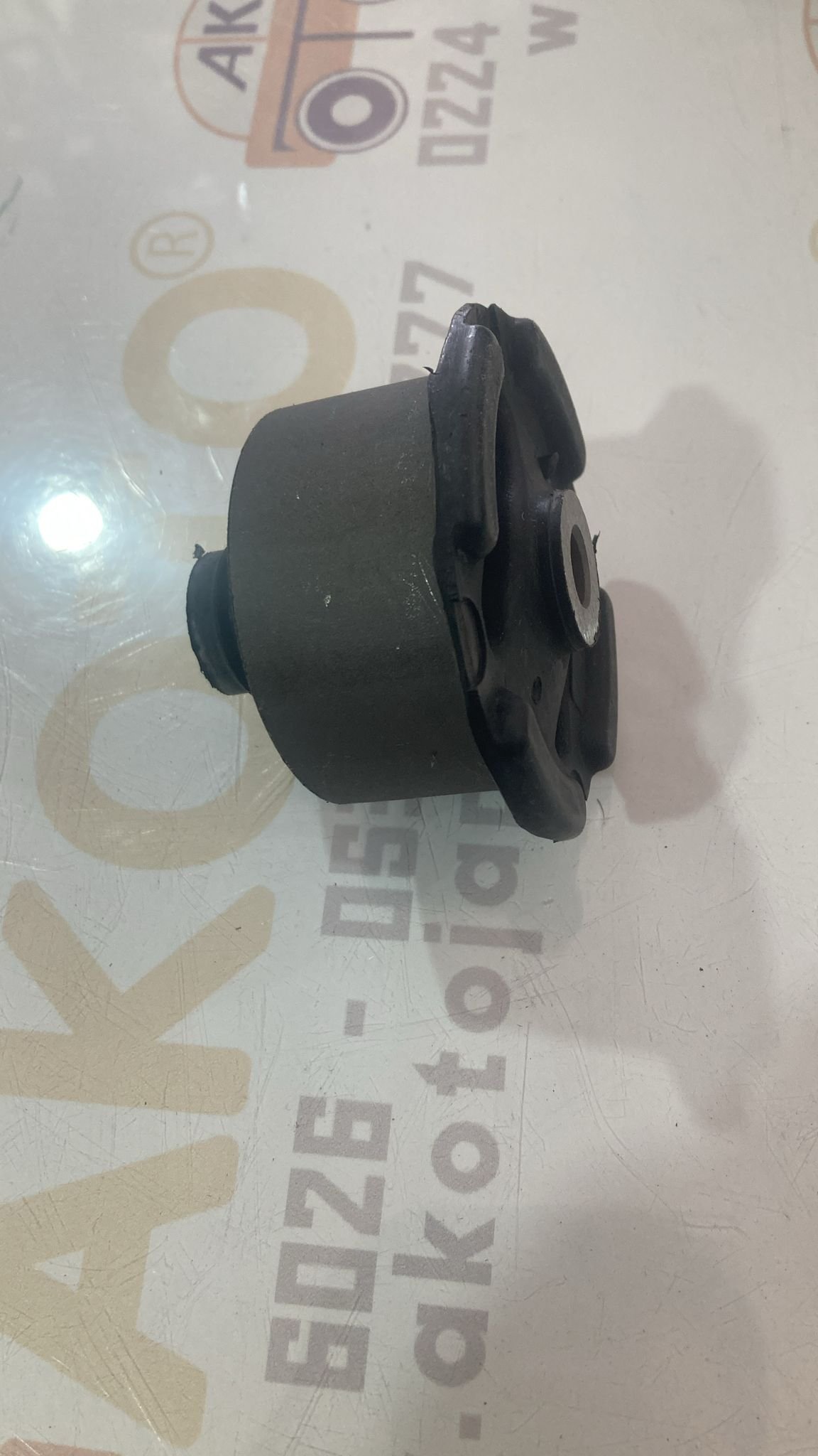 BURÇ DİNGİL CRV 02-06 ARKANIN ÖNÜ