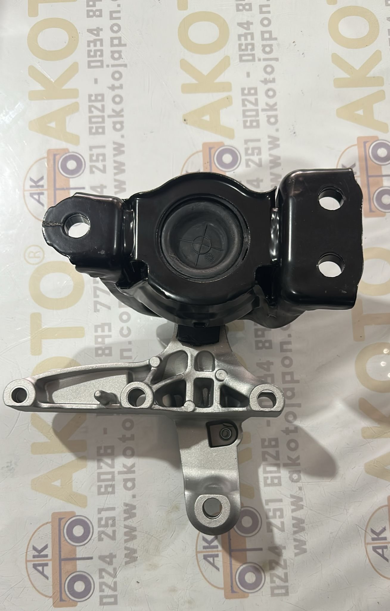 TAKOZ MOTOR MONTAJ QASHQAI 15- JUKE 15- ÜST SAĞ YAĞLI MEGANE