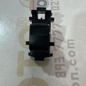CAM AÇMA DÜĞME COROLLA 07- YARIS AURIS 07- RAV4 07- ÖN SAĞ ARKA SAĞ=SOL