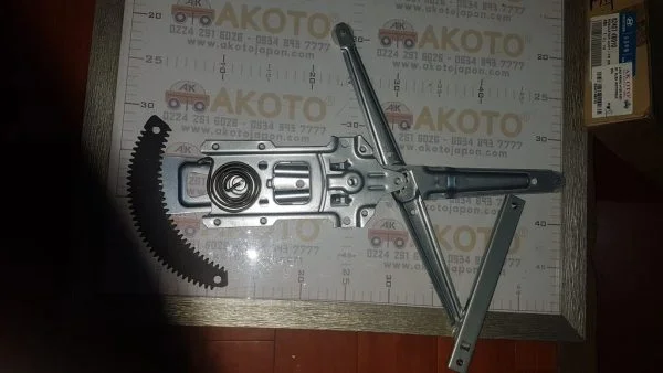 CAM KRİKO H100 KMY 97- ELEKTRİKLİ SAĞ (MOTORSUZ)